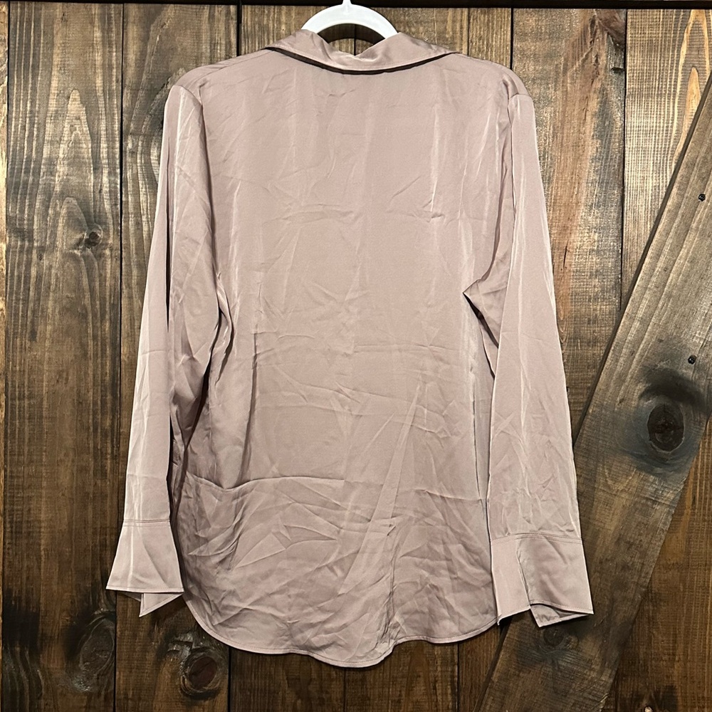 H&M Blouse - Picture 4 of 4
